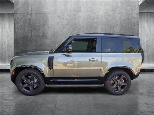 2025 Land Rover Defender 90 P400 X-Dynamic SE