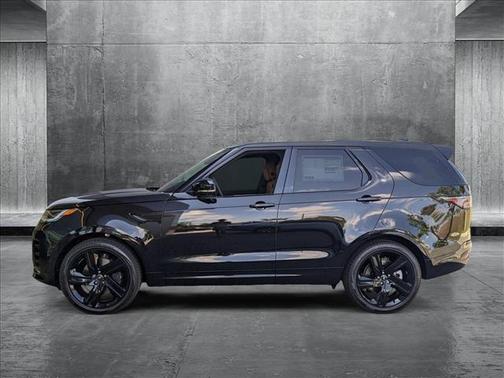 2025 Land Rover Discovery P360 Dynamic SE