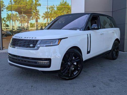 2023 Land Rover Range Rover P530 SE