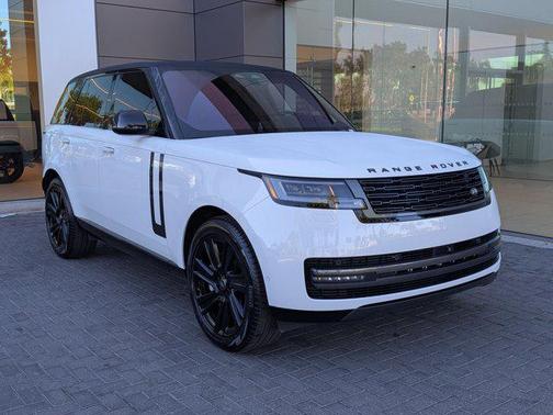 2023 Land Rover Range Rover P530 SE