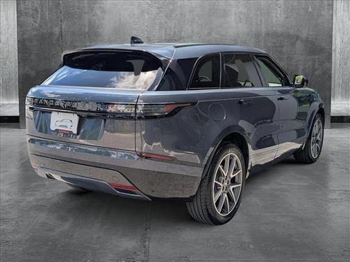 2026 Land Rover Range Rover Velar P400 Dynamic SE