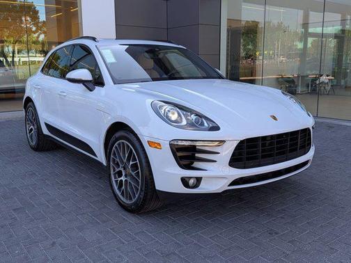 2018 Porsche Macan Sport Edition