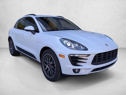 2018 Porsche Macan Sport Edition