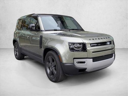 2025 Land Rover Defender 110 P300