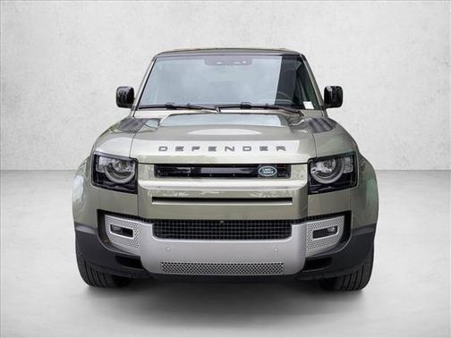 2025 Land Rover Defender 110 P300