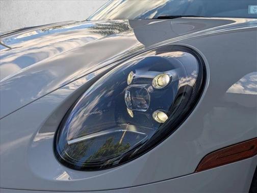 2020 Porsche 911 Carrera S