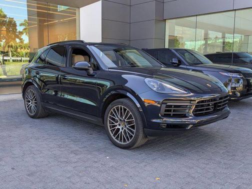2023 Porsche Cayenne Platinum Edition
