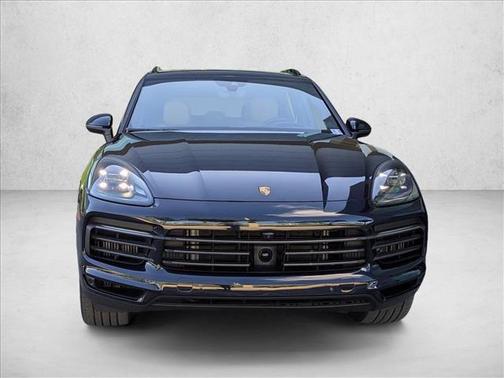 2023 Porsche Cayenne Platinum Edition