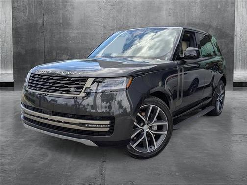 2025 Land Rover Range Rover P400 SE