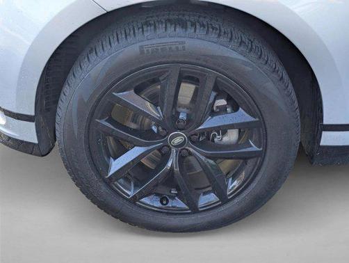 Hakuba Silver Metallic 2025 Land Rover Range Rover Velar P250 SE R-Dynamic