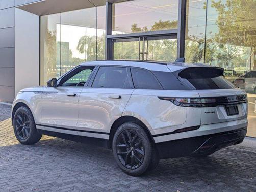 Hakuba Silver Metallic 2025 Land Rover Range Rover Velar P250 SE R-Dynamic