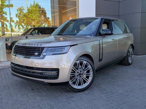 2026 Land Rover Range Rover P400 SE 7 Seat