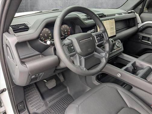 2025 Land Rover Defender 110 P400 X-Dynamic SE
