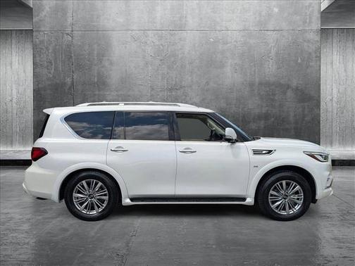 2018 INFINITI QX80 Base