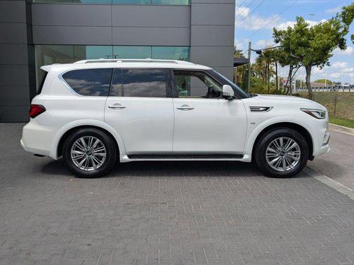 2018 INFINITI QX80 Base
