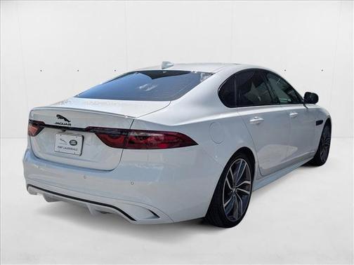 2024 Jaguar XF R-Dynamic SE P250 RWD Automatic