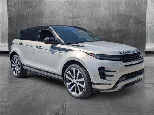 2026 Land Rover Range Rover Evoque Dynamic SE