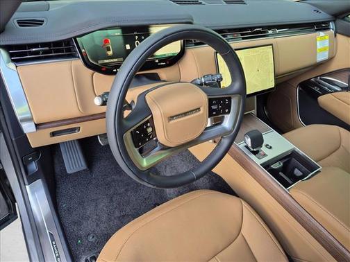 Eiger Grey Metallic 2026 Land Rover Range Rover P400 SE 7 Seat