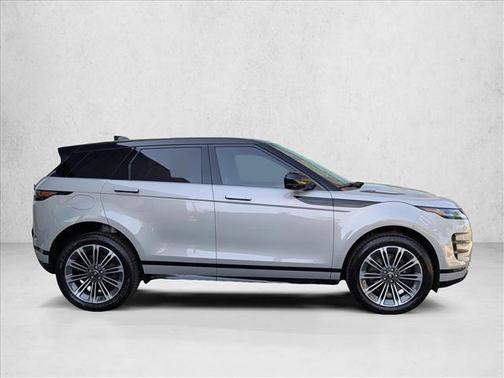Seoul Pearl Silver Metallic 2026 Land Rover Range Rover Evoque Dynamic SE