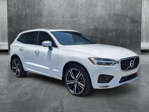 2019 Volvo XC60 T5 R-Design