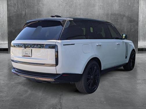 2025 Land Rover Range Rover P530 Autobiography 7 Seat