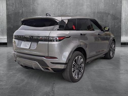 2024 Land Rover Range Rover Evoque Dynamic SE
