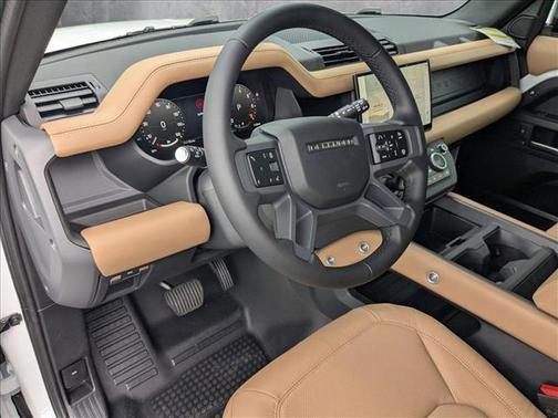 2025 Land Rover Defender 110 P400 X-Dynamic SE