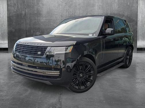2025 Land Rover Range Rover P530 SE