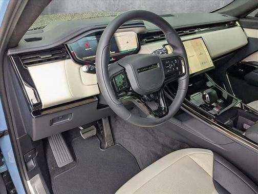 2025 Land Rover Range Rover Sport P635 SV Edition Two