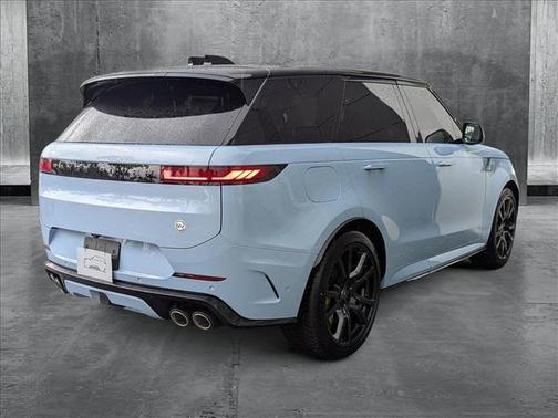 2025 Land Rover Range Rover Sport P635 SV Edition Two