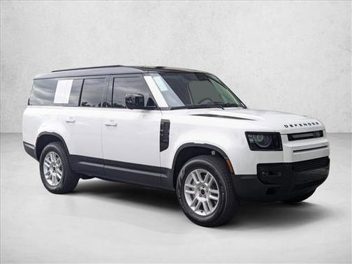 Fuji White 2026 Land Rover Defender P300 S