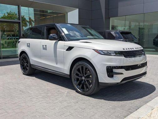 2025 Land Rover Range Rover Sport SE