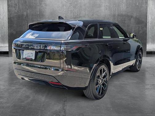 2026 Land Rover Range Rover Velar P400 Dynamic SE