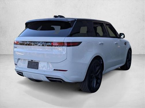2024 Land Rover Range Rover Sport SE