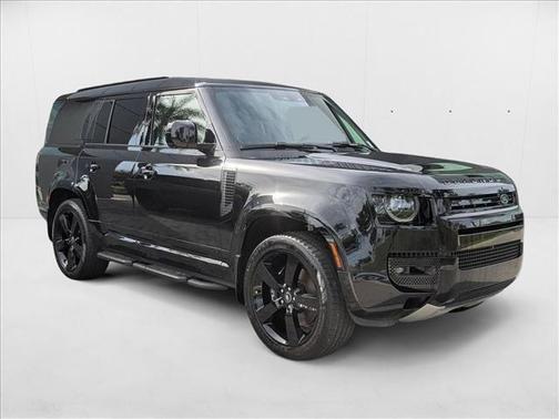 2025 Land Rover Defender V8