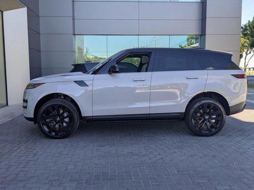 2025 Land Rover Range Rover Sport SE