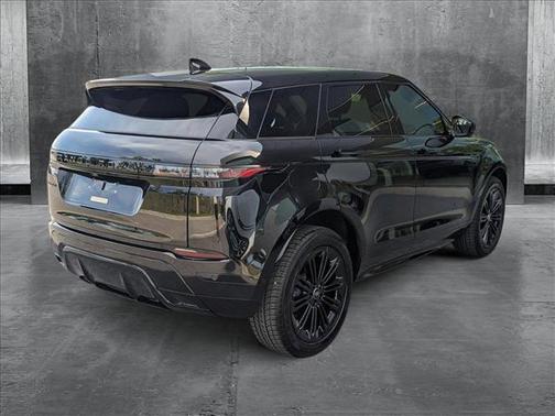 2024 Land Rover Range Rover Evoque Dynamic SE