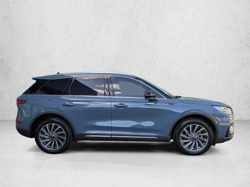 Whisper Blue Metallic Clearcoat 2023 Lincoln Corsair Reserve