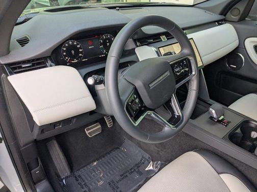 2024 Land Rover Discovery Sport Dynamic SE