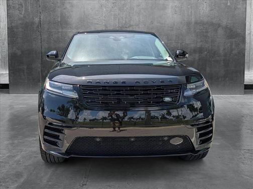 2025 Land Rover Range Rover Velar P400 Dynamic SE