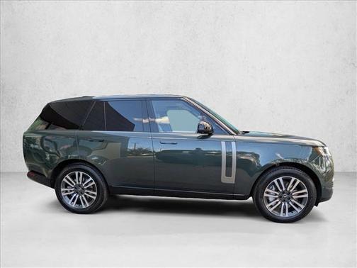 2024 Land Rover Range Rover P530 SE