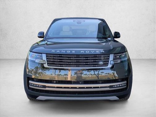 2024 Land Rover Range Rover P530 SE