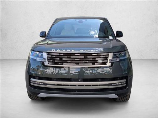 2024 Land Rover Range Rover P530 SE