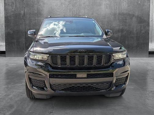 2022 Jeep Grand Cherokee L Altitude