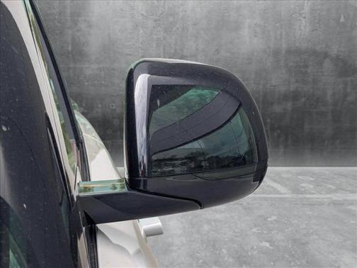 2023 Land Rover Range Rover Sport SE
