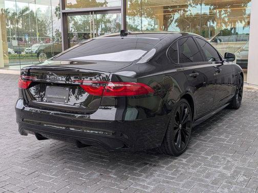 2024 Jaguar XF R-Dynamic SE P250 AWD Automatic