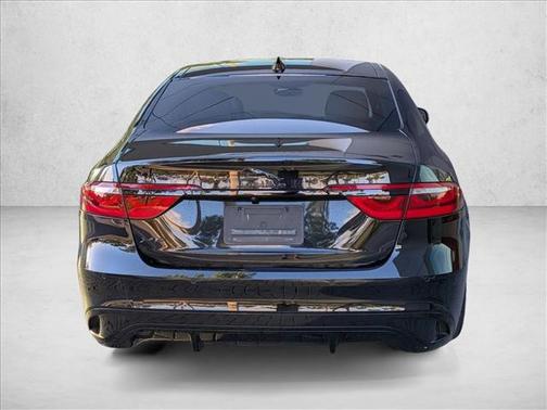 Santorini Black Metallic 2022 Jaguar XF SE P250 RWD Automatic