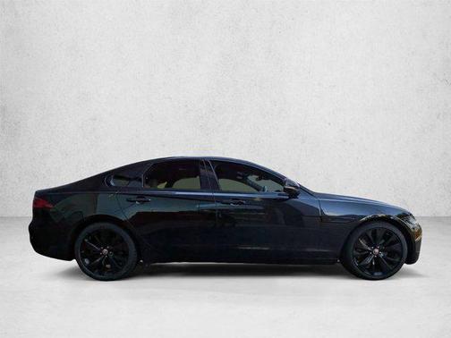 Santorini Black Metallic 2022 Jaguar XF SE P250 RWD Automatic