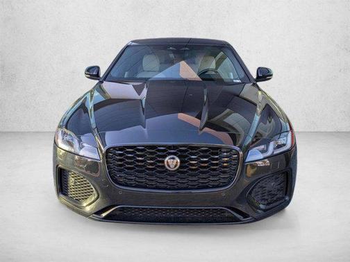 Santorini Black Metallic 2022 Jaguar XF SE P250 RWD Automatic