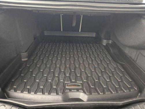 Santorini Black Metallic 2022 Jaguar XF SE P250 RWD Automatic